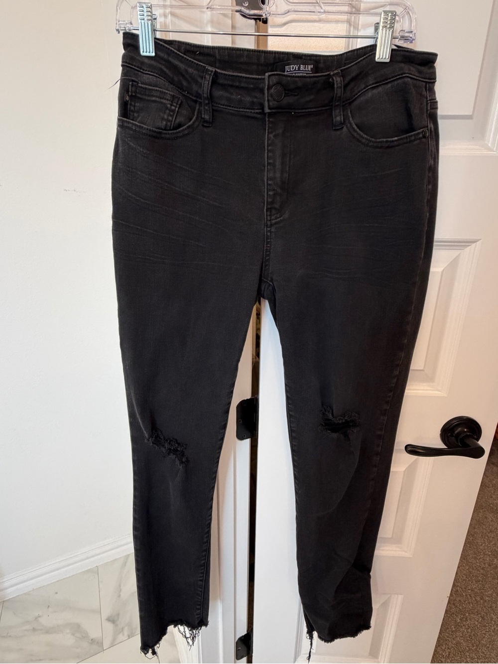 Judy Blue Women's Black Distressed High-Rise Skinny Jeans